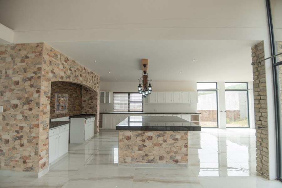 6 Bedroom Property for Sale in Royalston Residential Estate and Wildlife Reserve Eastern Cape